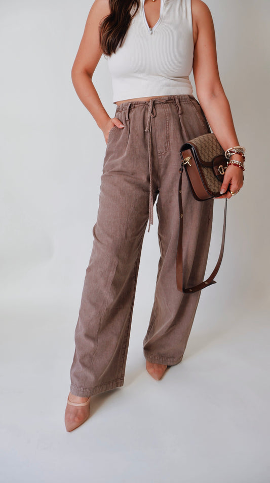 Aura Brown Drawing Trousers