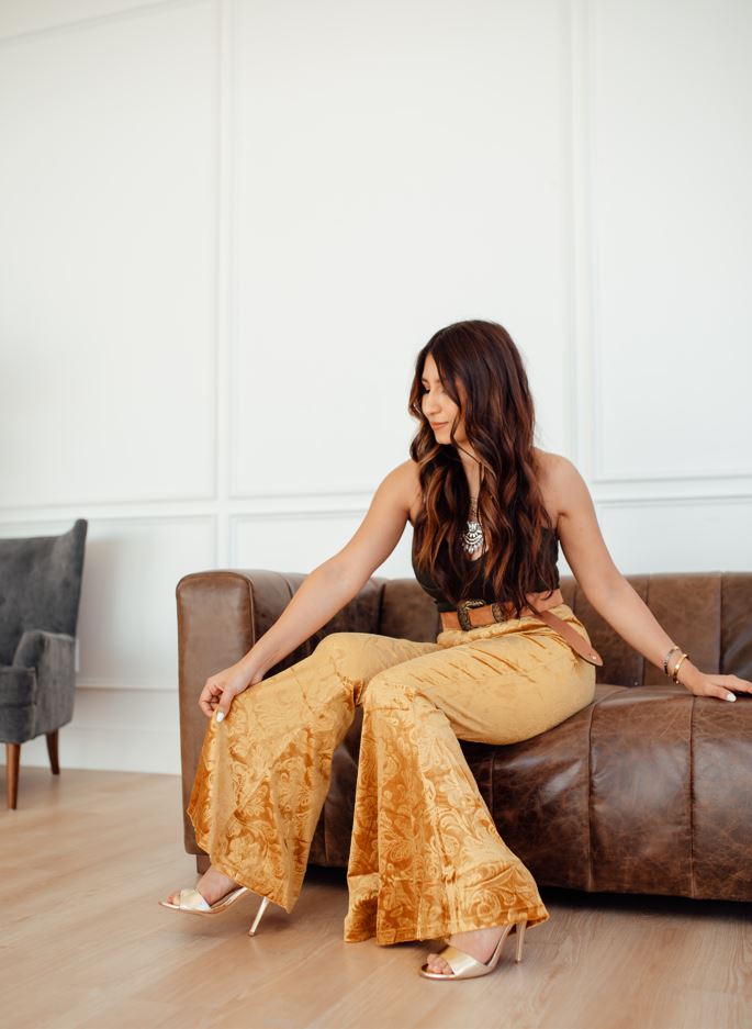Golden Babe Velvet Flare Panats
