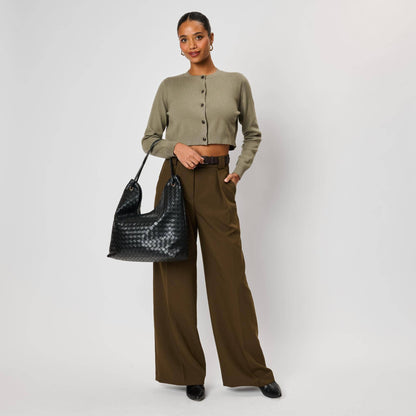 Ezia Hobo