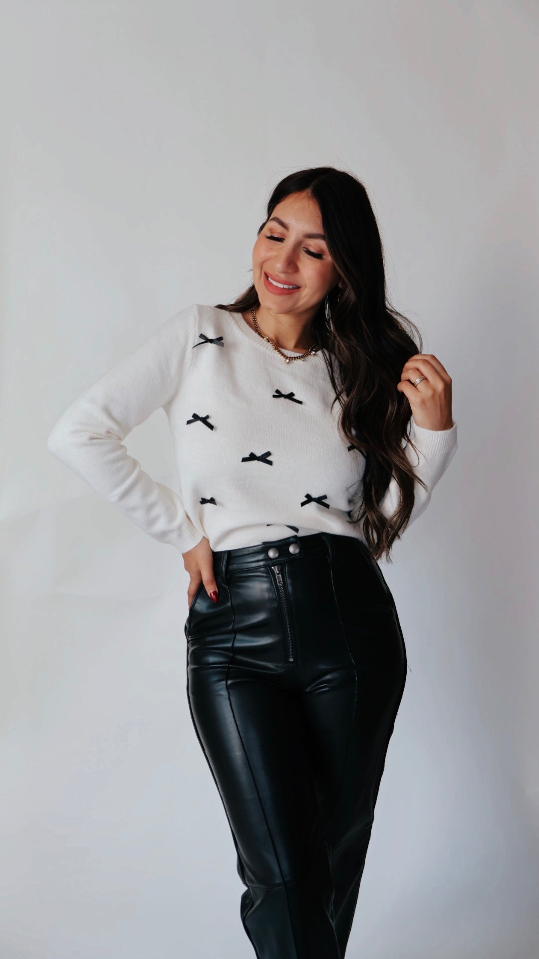 Classic Bows Sweater