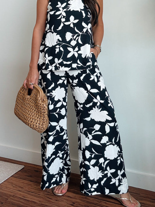 Chelseas Floral Pants
