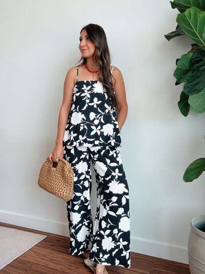 Chelseas Floral Pants