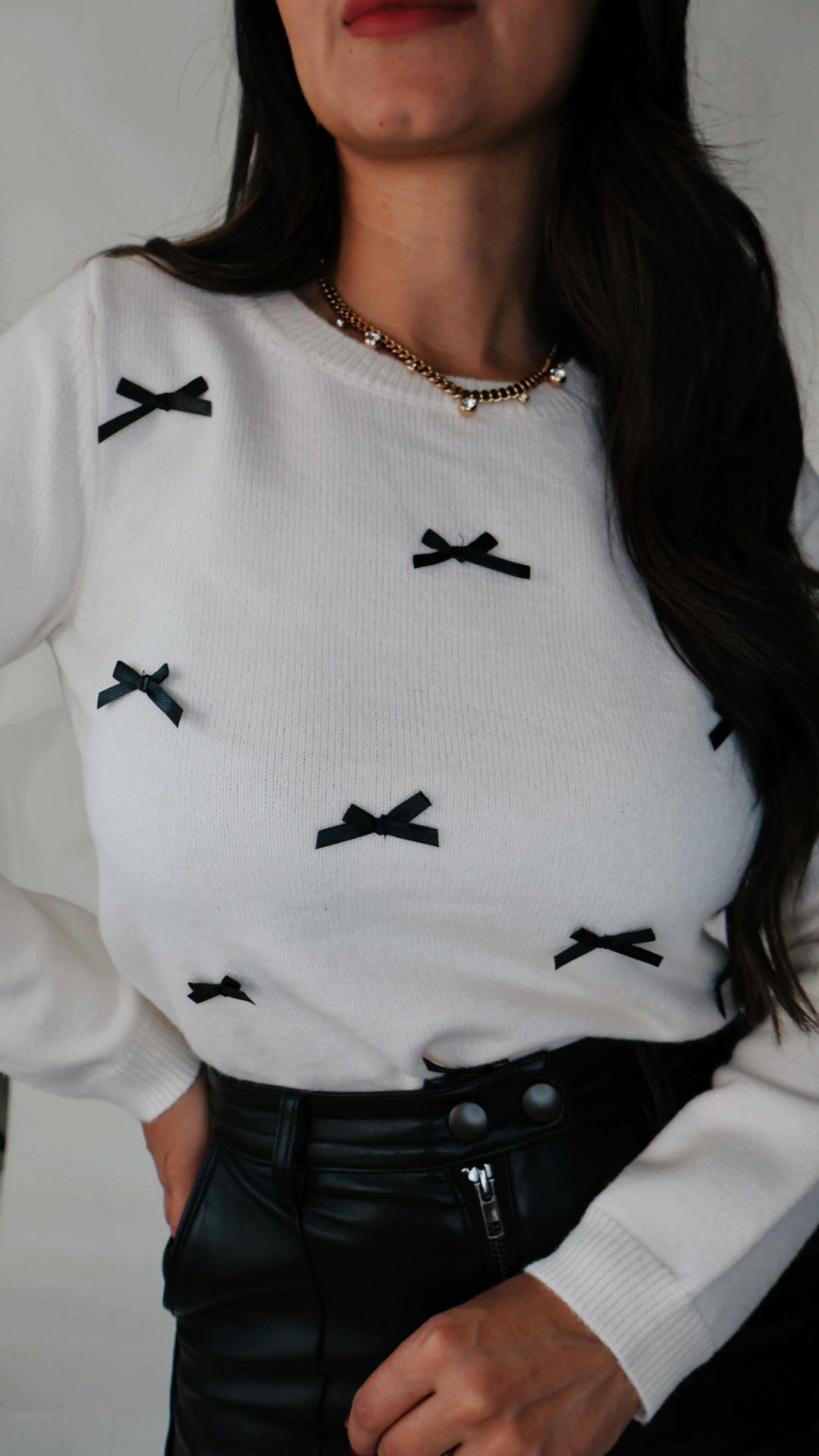 Classic Bows Sweater