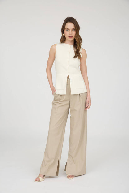 Round Neck Knit Ivory Vest
